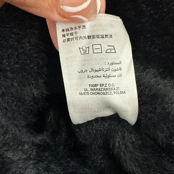 Y2K bebe Fuzzy Sweater womens size Medium Large Jet Black Semi Crop 90s - Picture 11 of 16